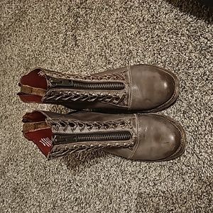 Freebird Wales Ankle Boots Size 8